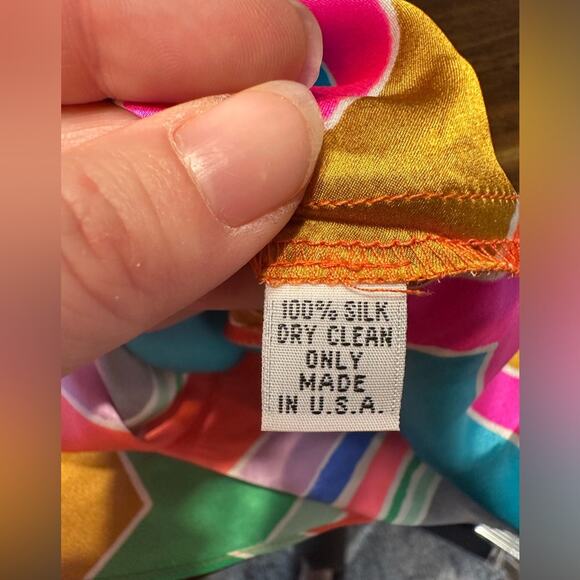 Alice & Trixie Silk One Shoulder Chevron Neon handkerchief blouse size medium - Picture 6 of 6